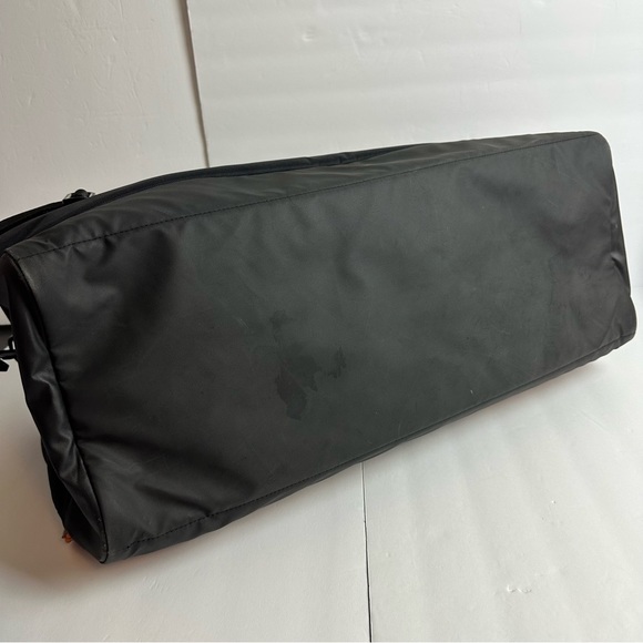 ❌SOLD❌Nike Large Duffel Bag Texas Longhorns Training Black Orange Pockets Gym - Picture 13 of 16